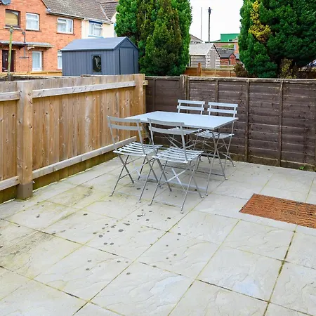 Tatil Evi Dings House With Free Parking In Super South West Location By Stae-homes