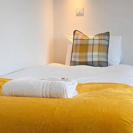 Dings House With Free Parking In Super South West Location By Stae-homes * 브리스틀