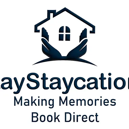 Dings House With Free Parking In Super South West Location By Staystaycations Сasa de vacaciones *